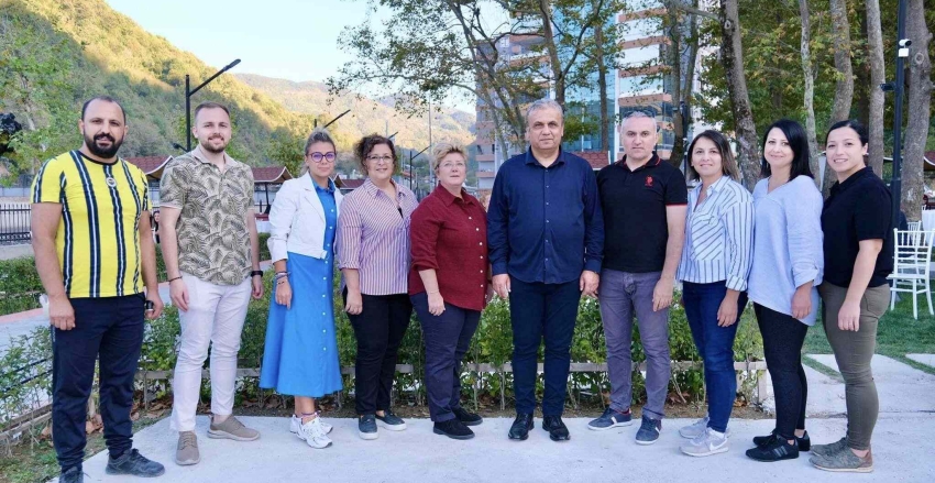 5 Yılda 546 Öğrencimizin Eğitim Hayatına Destek Olduk, Sende Destek Olmak İçin Hesap Numaramız